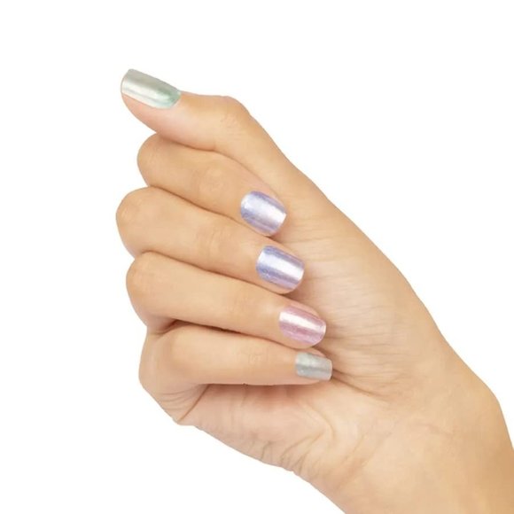 ColorStreet Nail Strips *Snowed In* - Picture 2 of 2